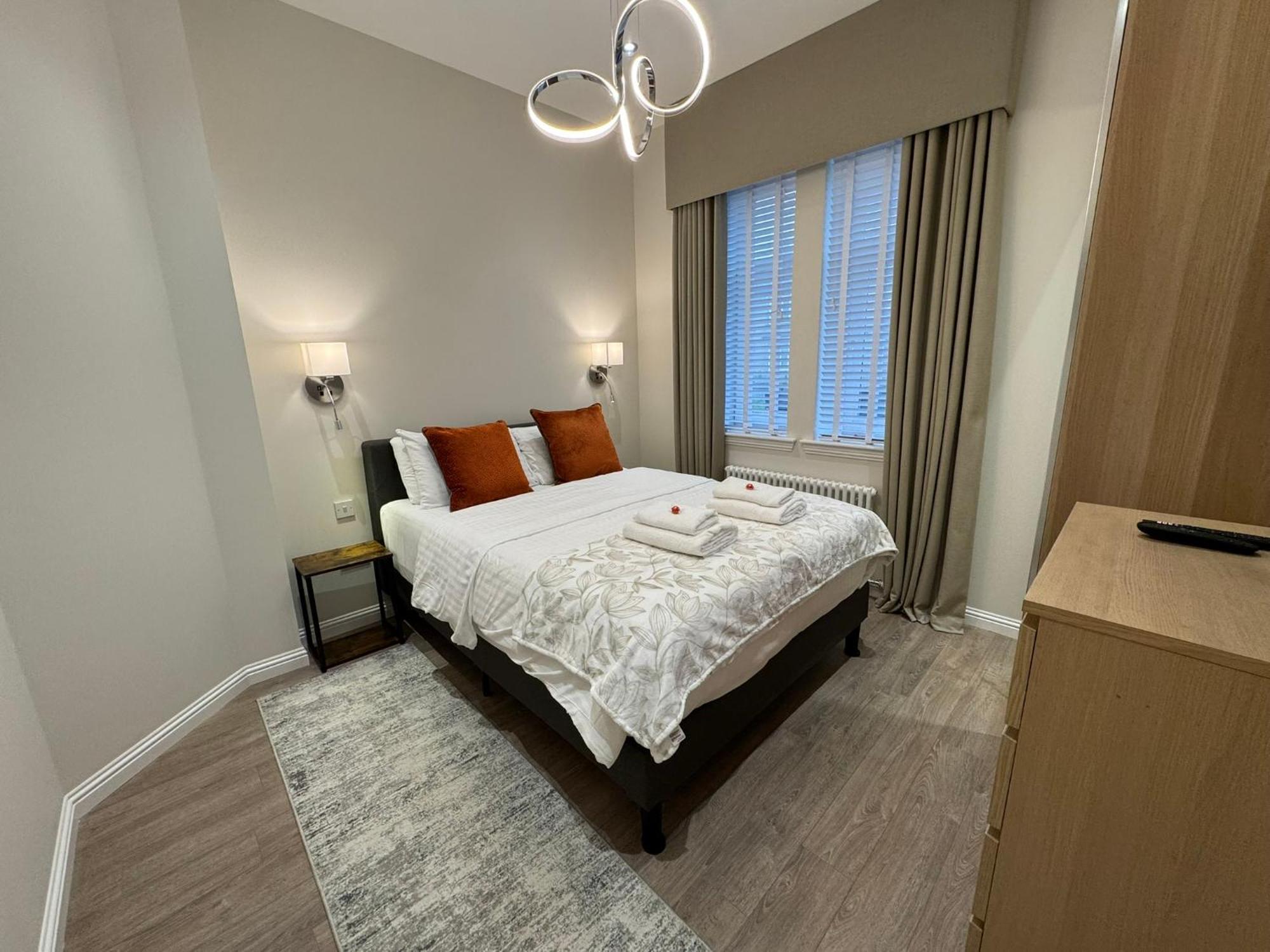 Luxury 2 Bedroom Cottage West Calder Bagian luar foto