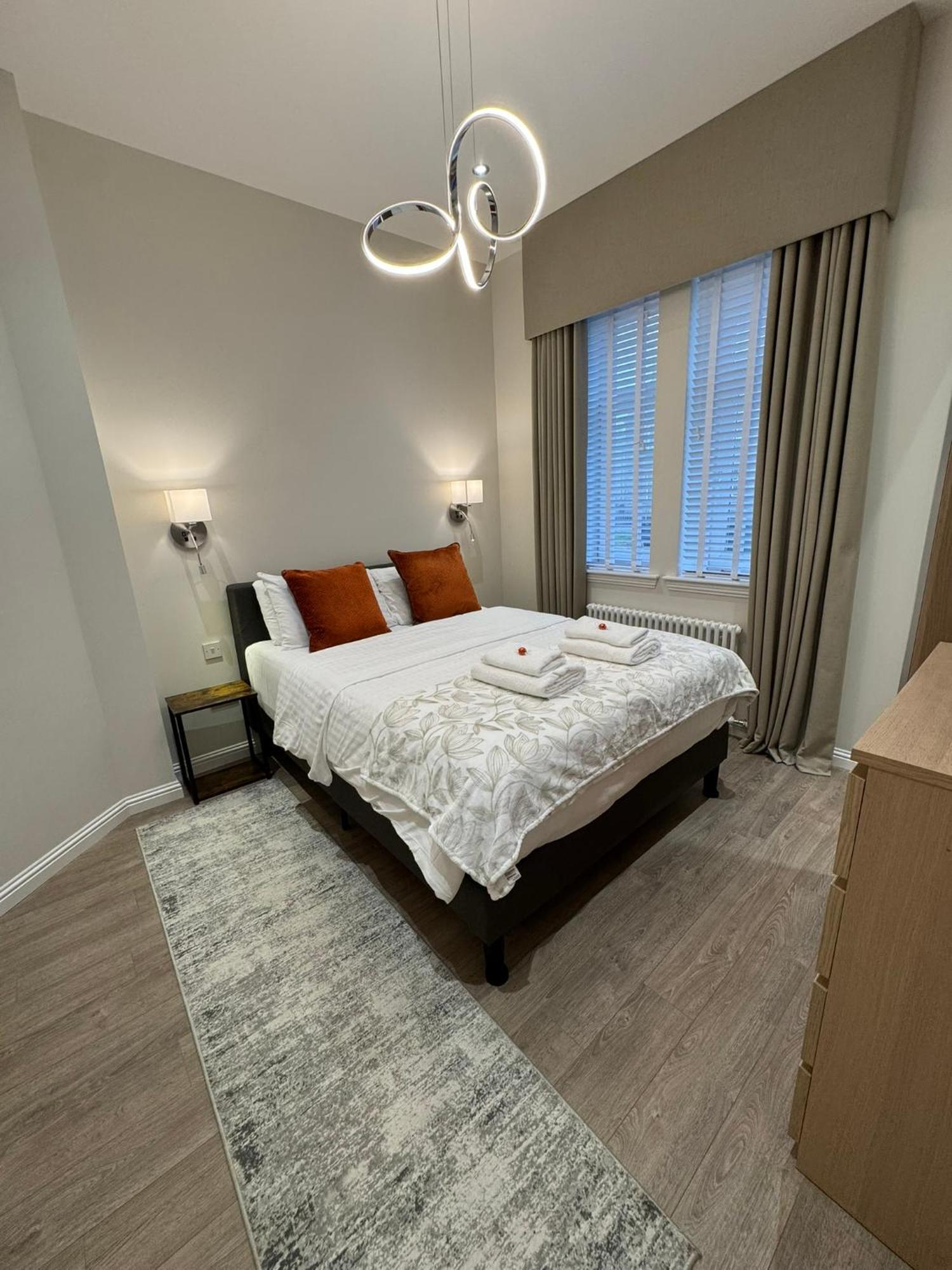 Luxury 2 Bedroom Cottage West Calder Bagian luar foto